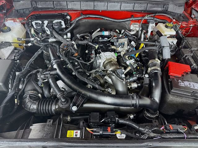 Used 2024 Ford Bronco Wildtrak image 30