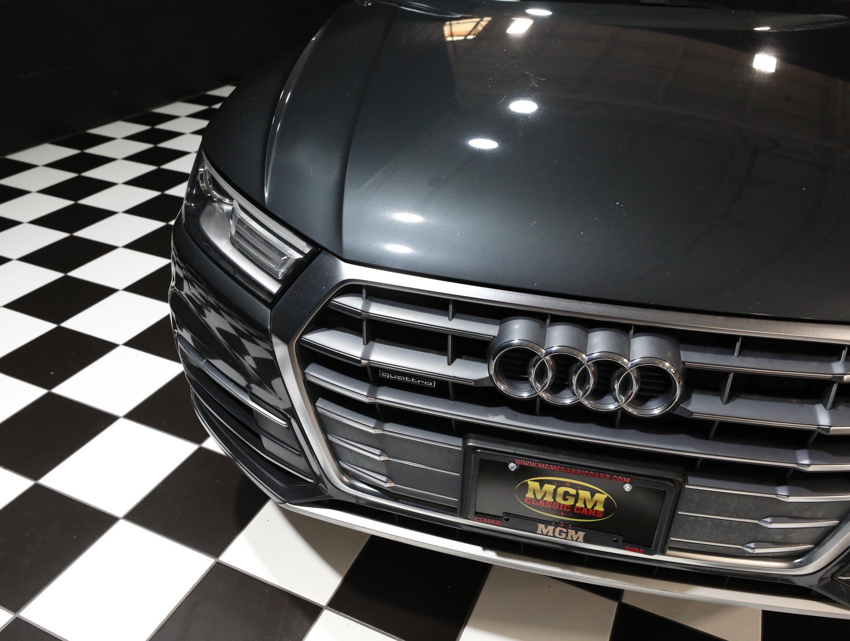 Used 2019 Audi Q5 2.0T Premium w/ Convenience Package AWD/4WD image 12