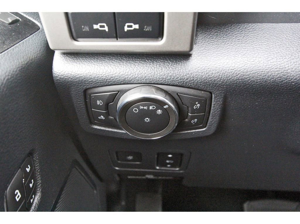 Used 2022 Ford F250 Lariat w/ Lariat Ultimate Package image 20