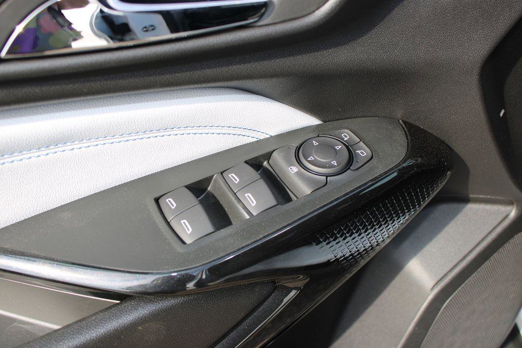 New 2026 Chevrolet Trax LT image 14