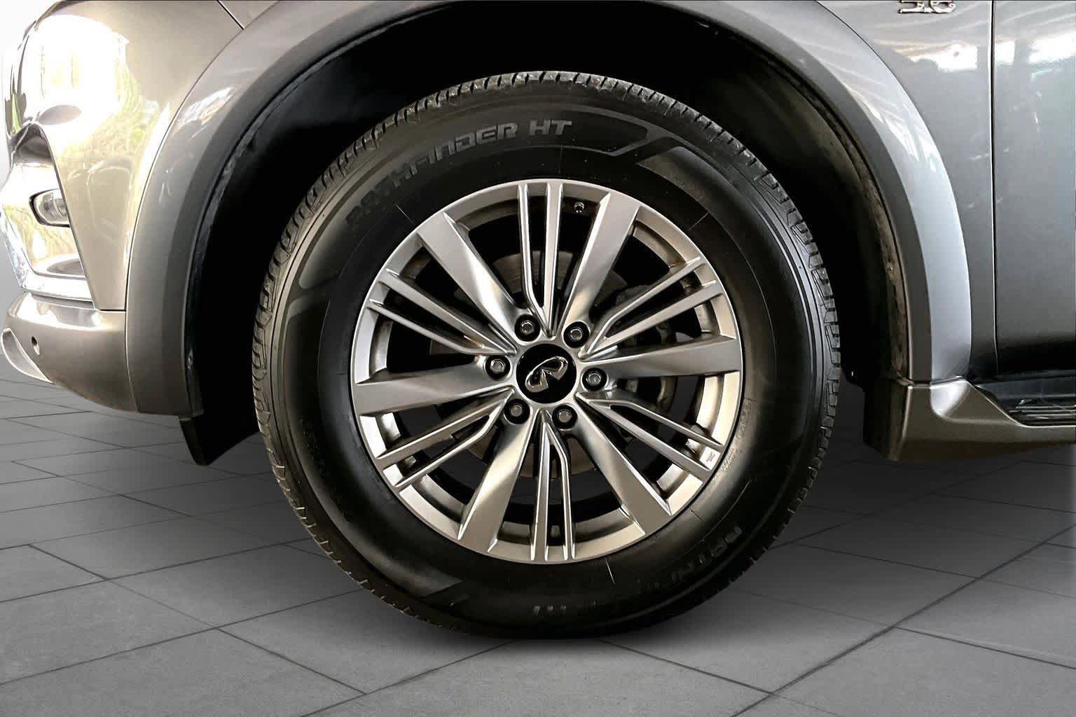 Used 2018 INFINITI QX80 4WD image 10