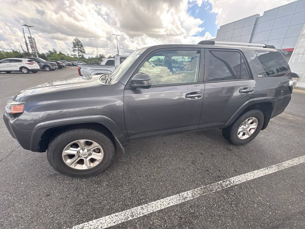 Used 2022 Toyota 4Runner SR5 RWD image 7