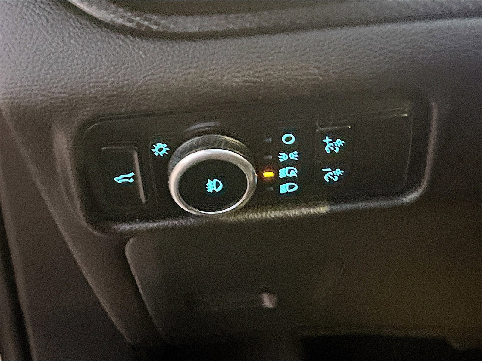 Used 2023 Ford Explorer ST w/ Equipment Group 401A image 10