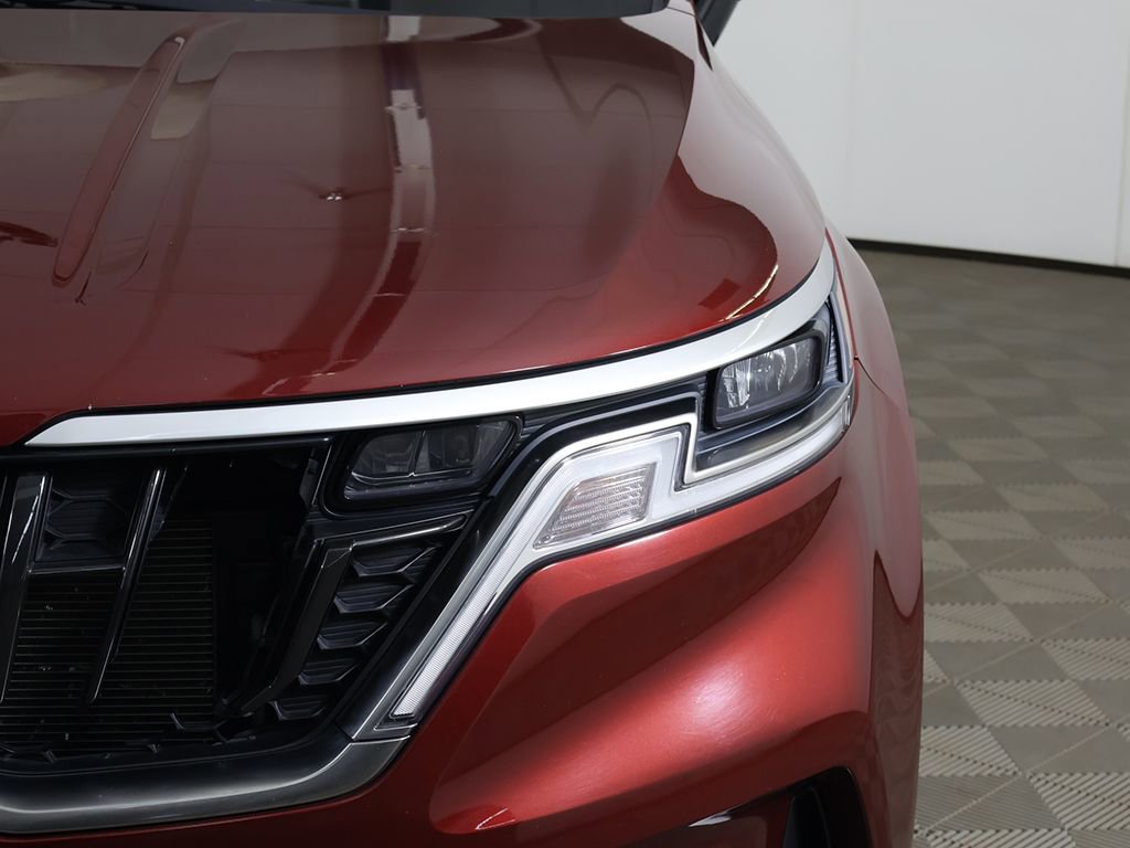 Used 2023 Kia Carnival LX image 15