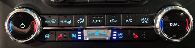 Used 2023 Ford F350 Platinum w/ Tremor Off-Road Package AWD/4WD image 37
