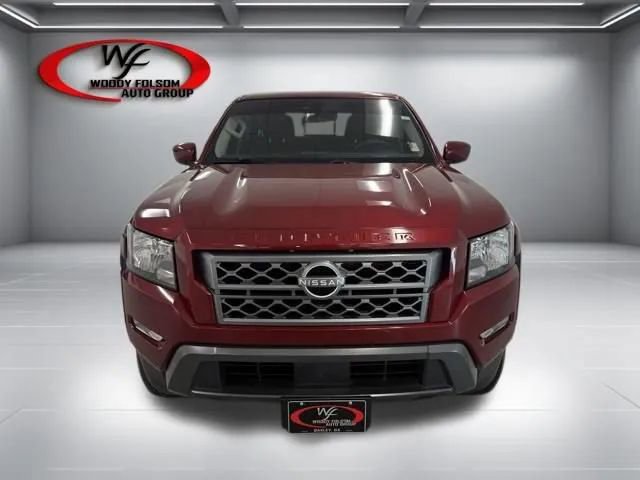 Used 2024 Nissan Frontier SV w/ SV Convenience Package RWD image 2