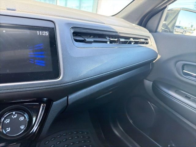 Used 2019 Honda HR-V Sport image 7