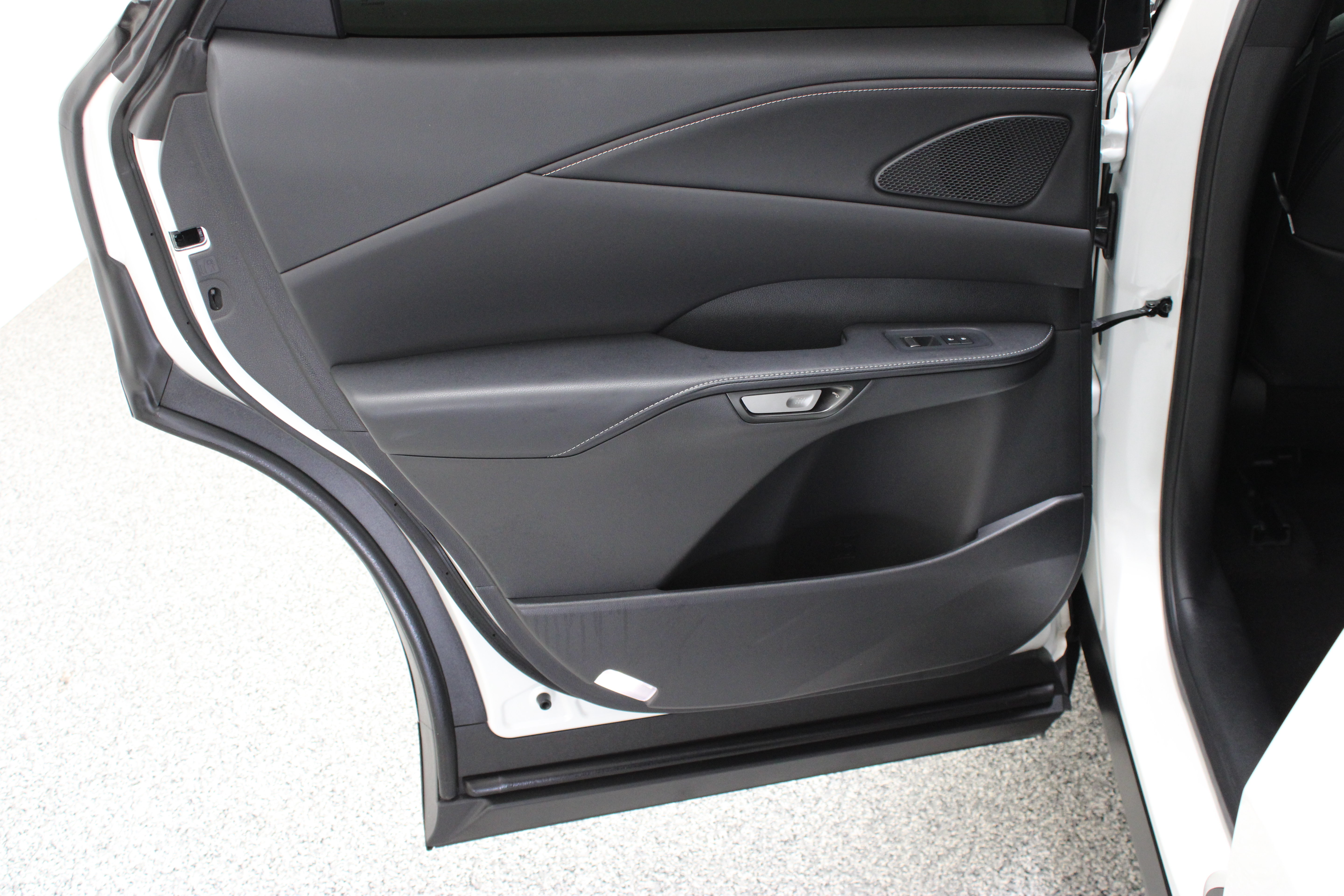 Used 2024 Lexus RX 350 Premium Plus w/ Convenience Package FWD image 26