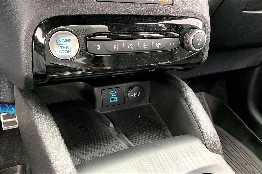 Used 2023 Ford Escape ST-Line Elite image 32