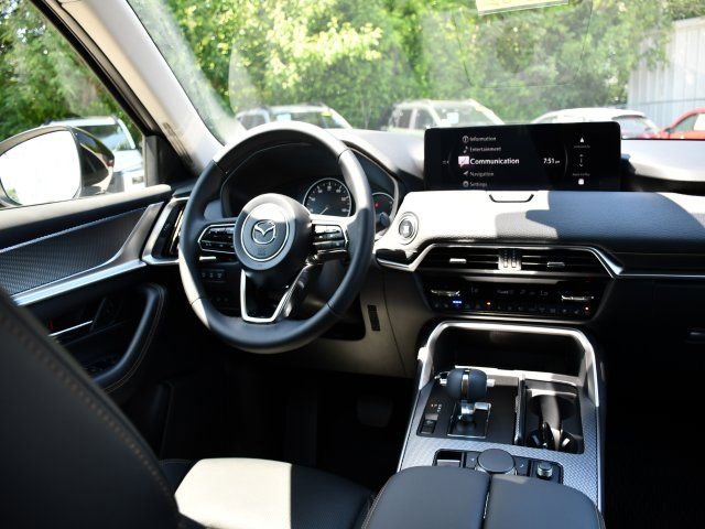 New 2026 MAZDA CX-70 3.3 Turbo w/ Preferred Package AWD/4WD image 18