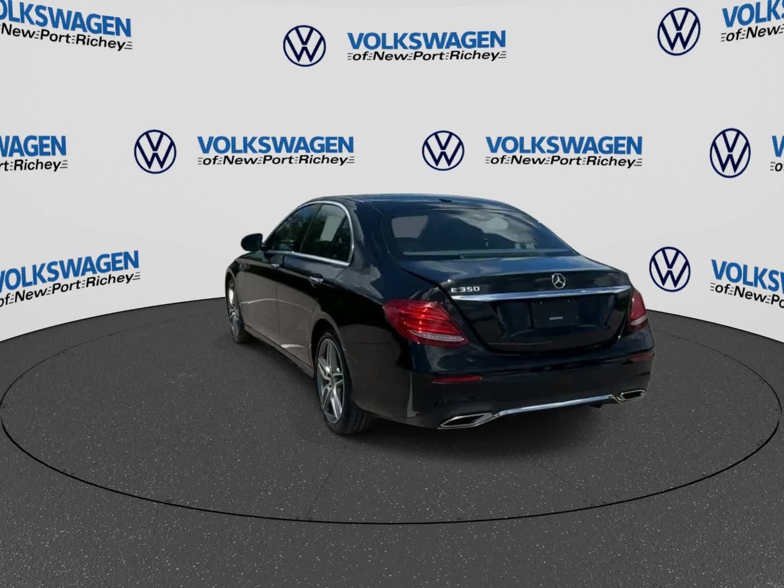 Used 2020 Mercedes-Benz E 350 Sedan image 6