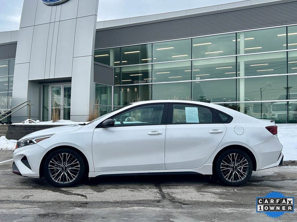 Used 2024 Kia Forte GT-Line w/ GT-Line Premium Package image 2