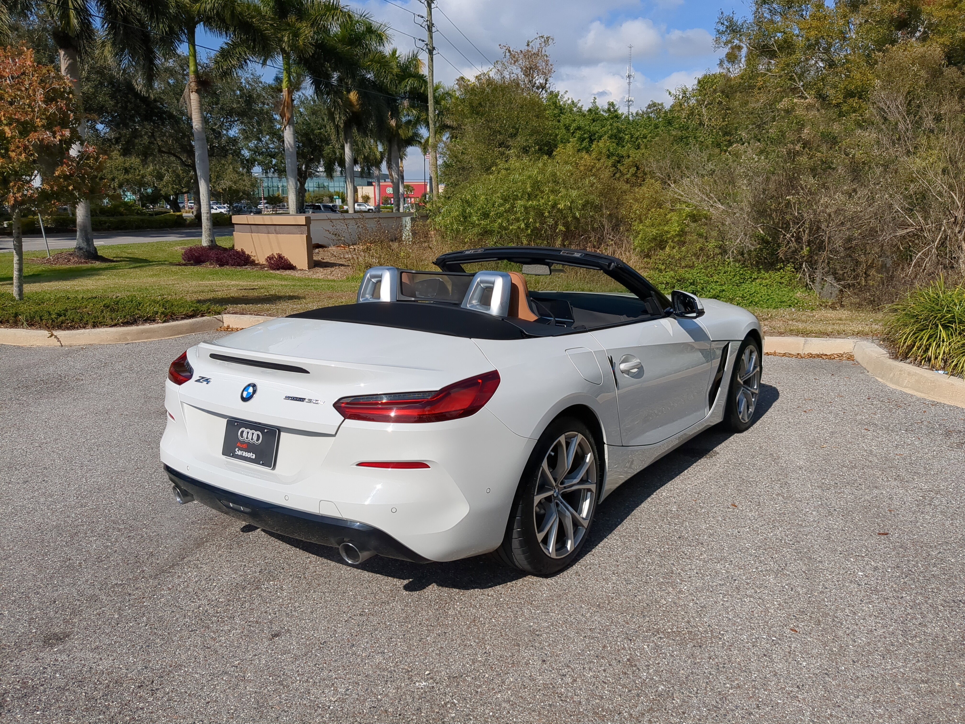 Used 2019 BMW Z4 sDrive30i w/ Executive Package image 4