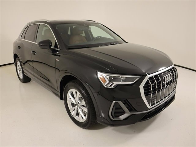Certified 2025 Audi Q3 2.0T Premium image 7