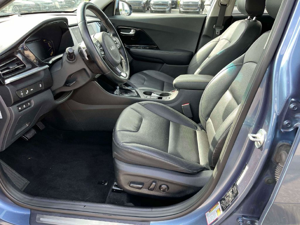Used 2022 Kia Niro EX Premium FWD image 15