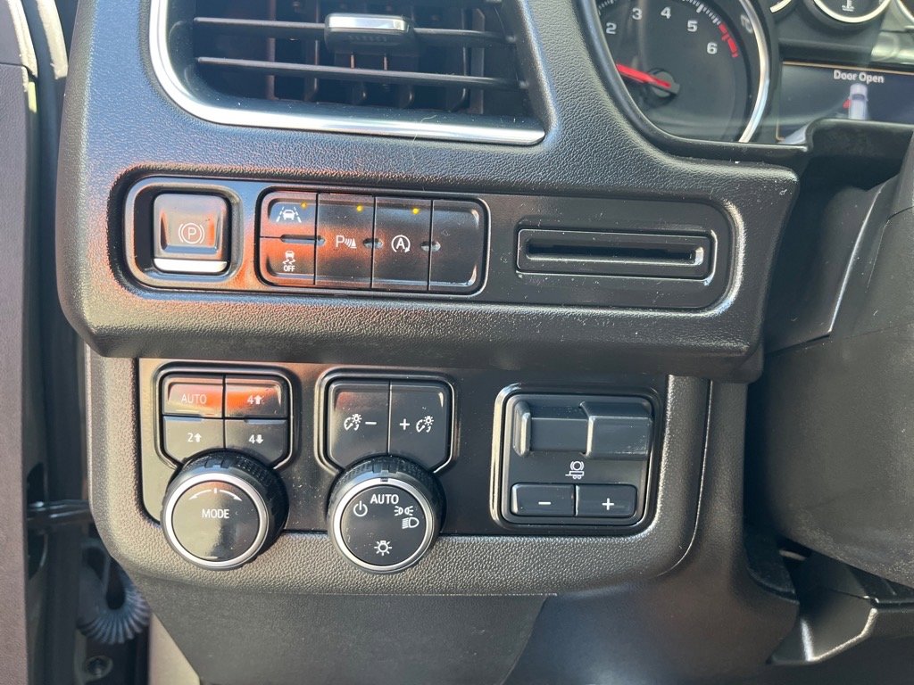 Used 2023 Chevrolet Suburban LS w/ Driver Alert Package image 14