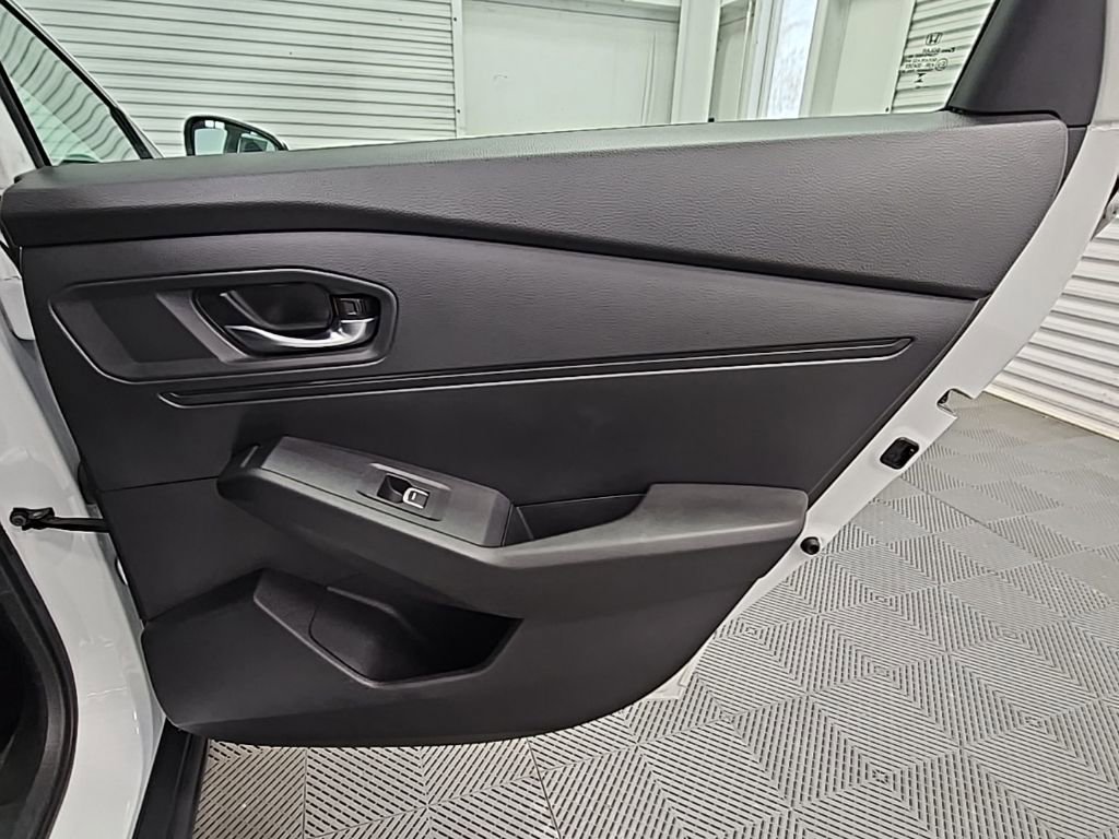 Used 2023 Honda Accord LX image 31