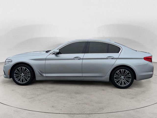 Used 2017 BMW 540i xDrive AWD/4WD image 2