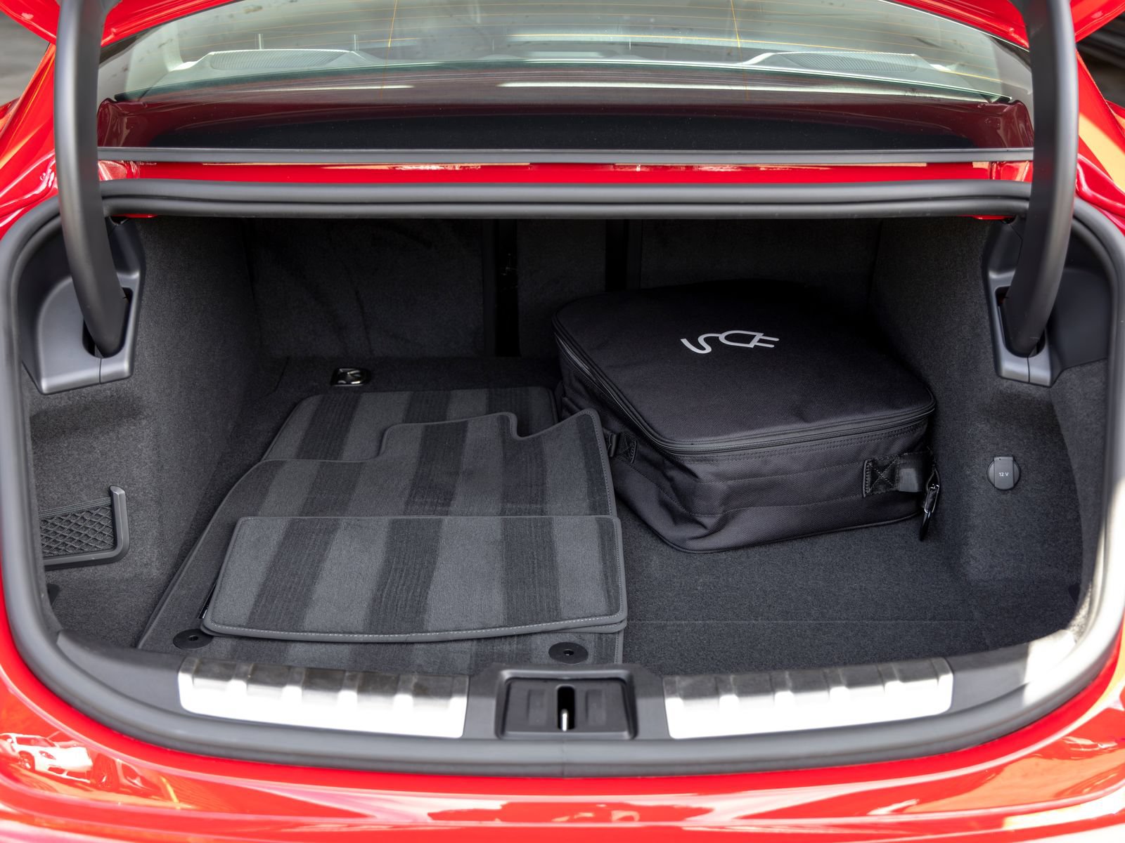 Certified 2024 Porsche Taycan Turbo AWD/4WD image 44