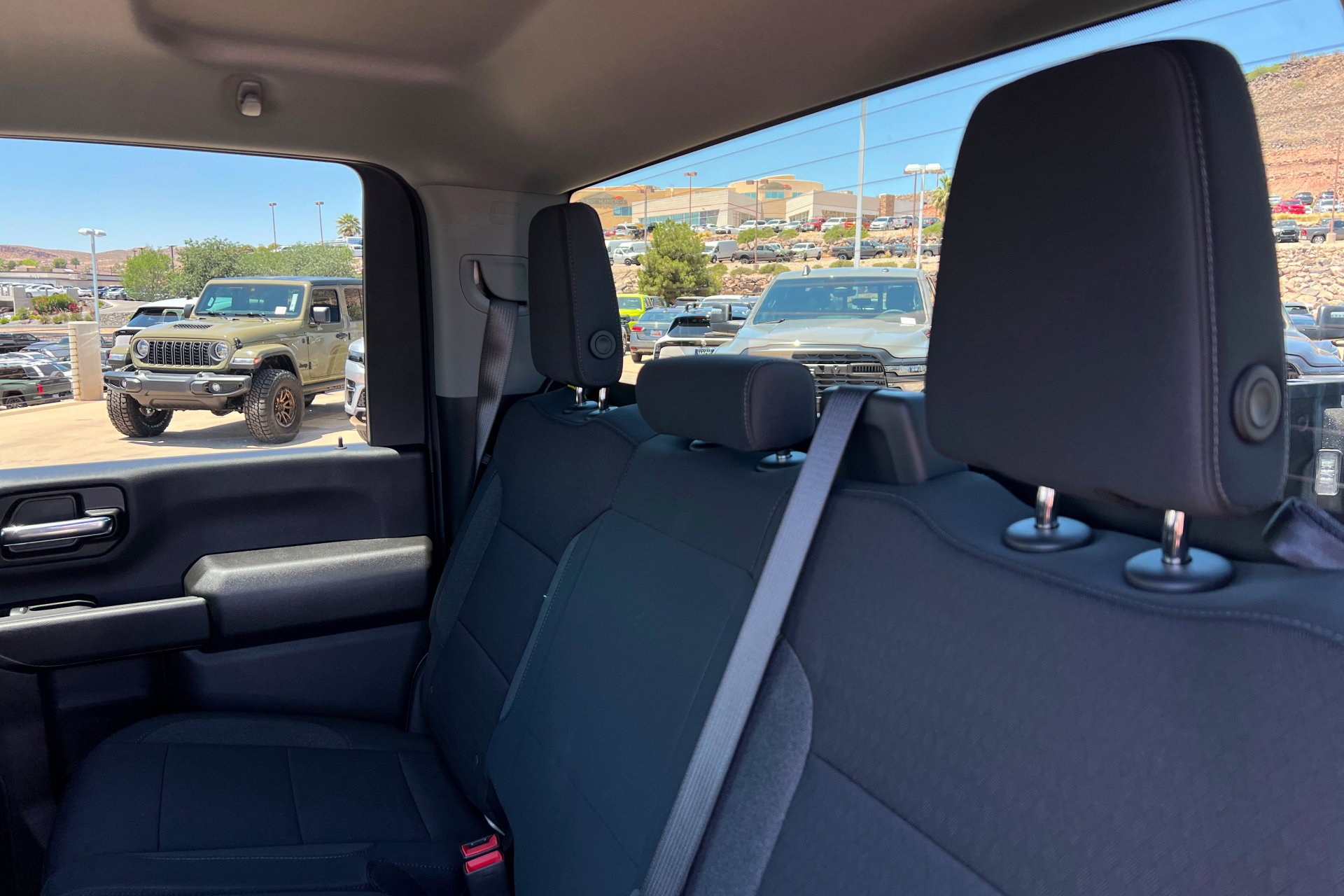 New 2026 Chevrolet Silverado 2500 Custom w/ Custom Value Package AWD/4WD image 21