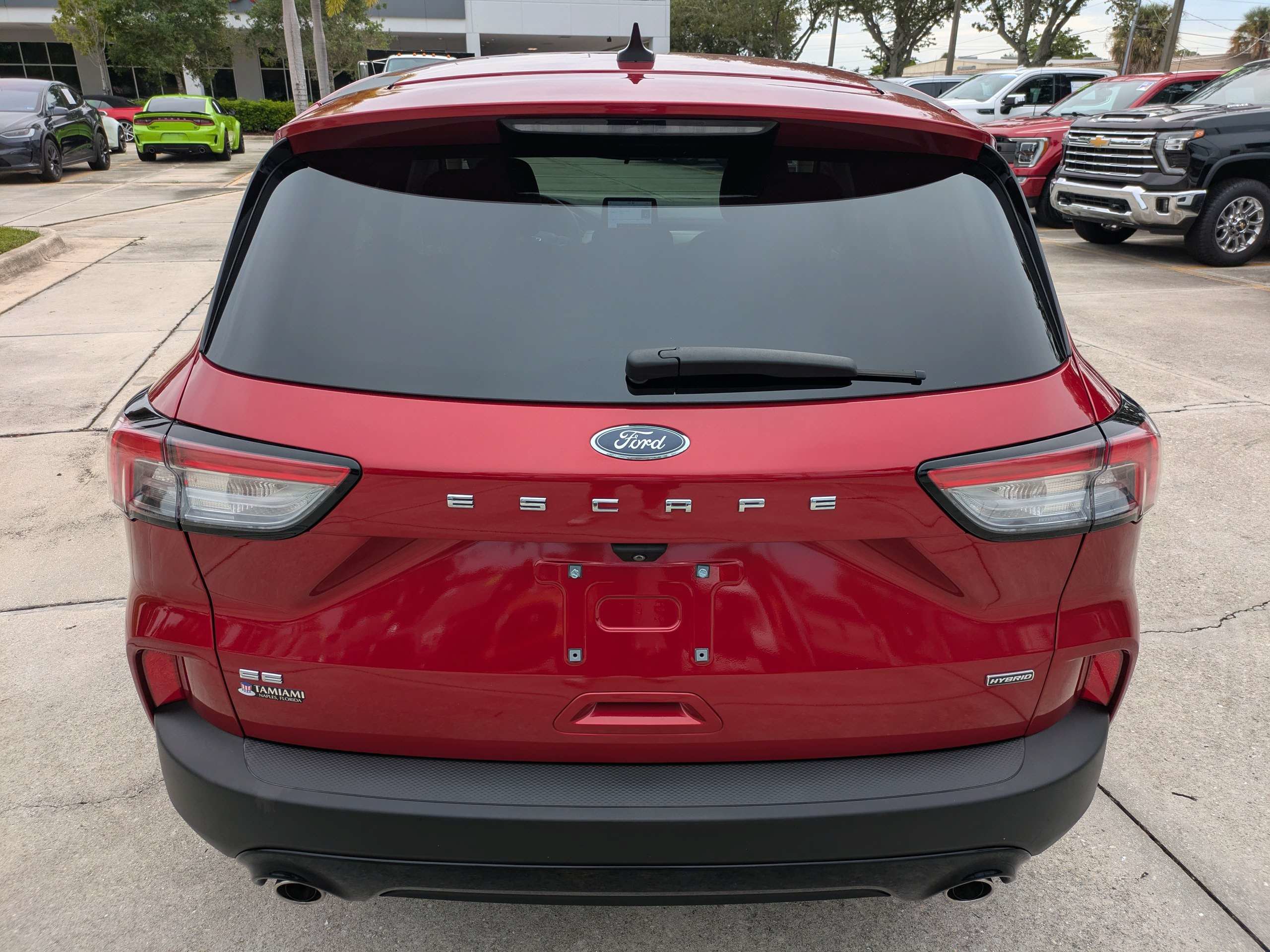 Used 2021 Ford Escape SE w/ SE Sport Appearance Package FWD image 5