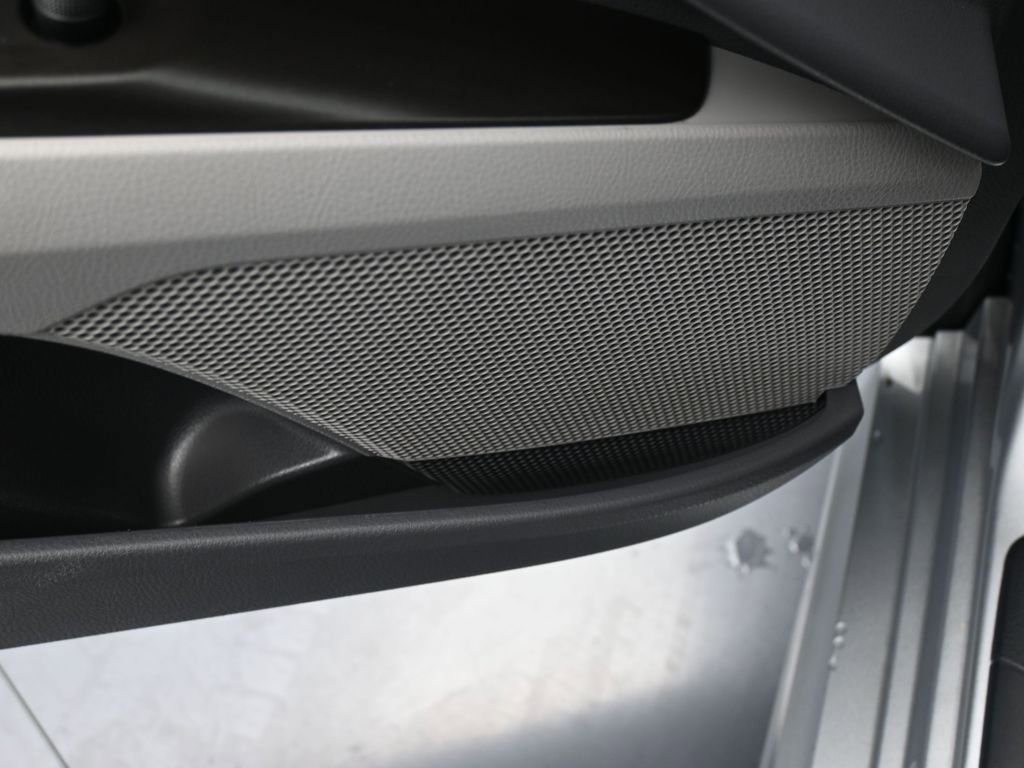 Used 2022 Toyota Camry SE image 14