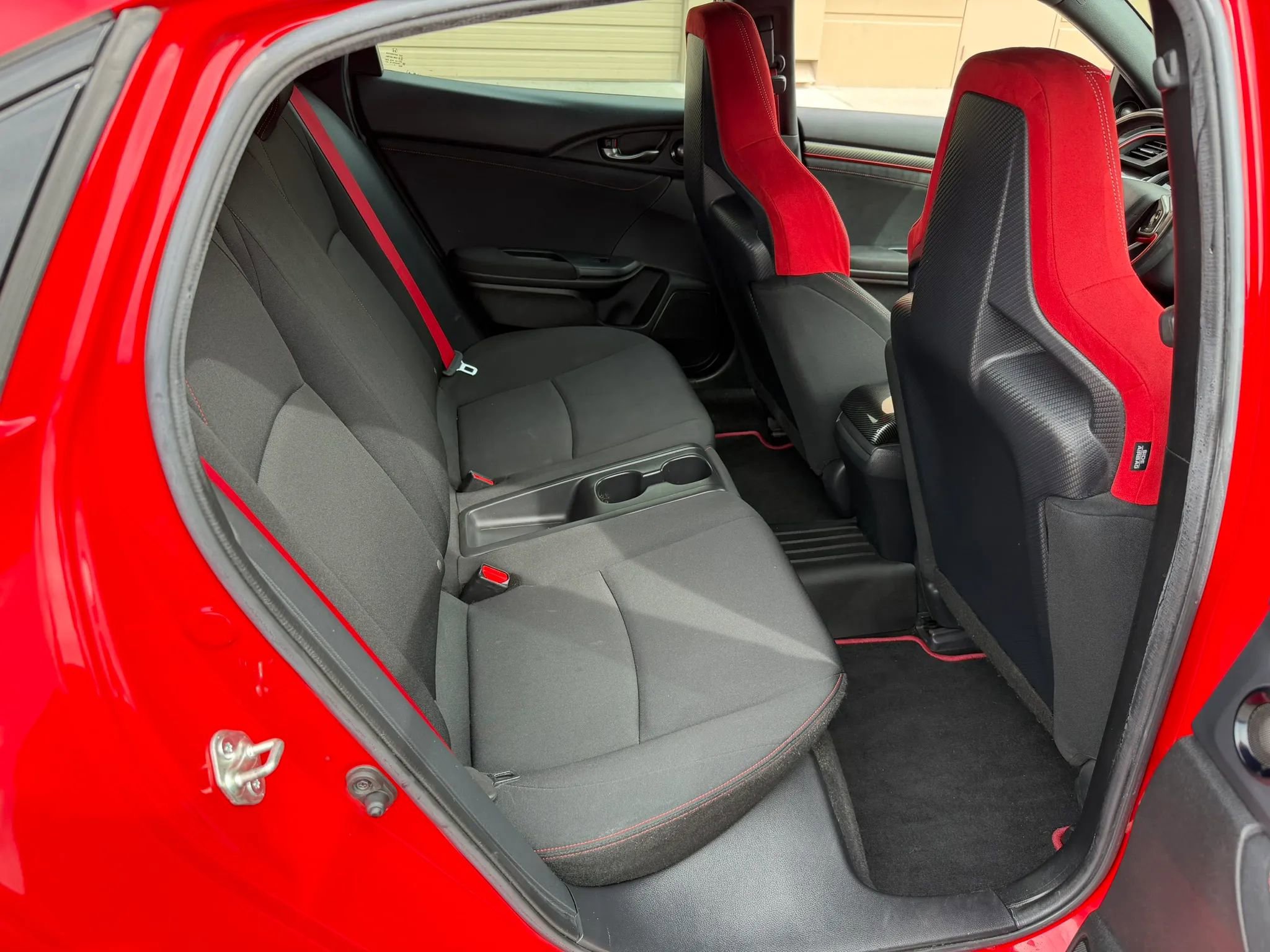 Used 2018 Honda Civic Type R image 16