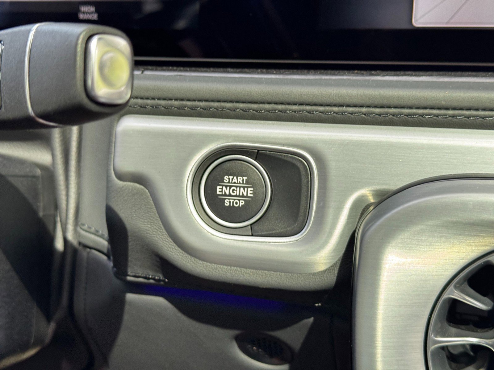 Used 2023 Mercedes-Benz G 63 AMG Squared image 39