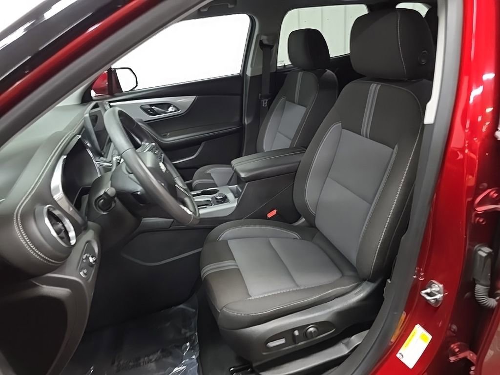 Used 2023 Chevrolet Blazer LT w/ LPO, Black Sport Package AWD/4WD image 30
