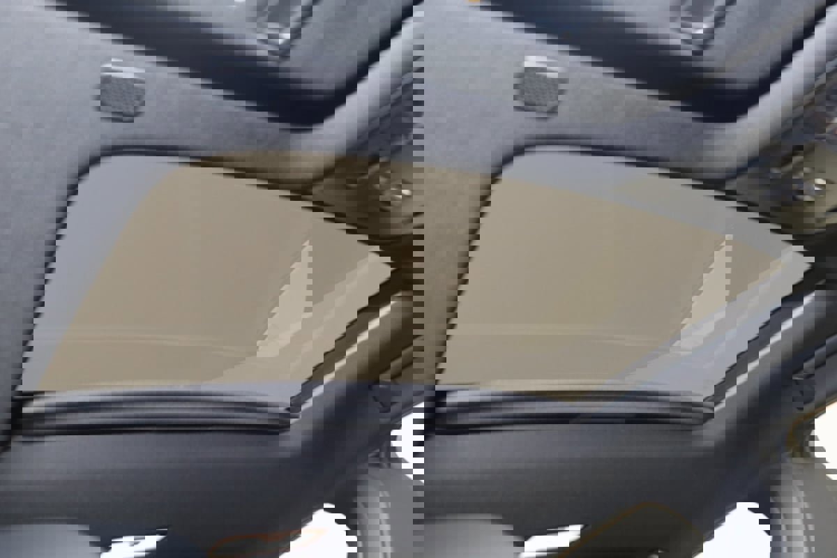 Used 2023 Lexus UX 250h AWD w/ Accessory Package (Z2) image 11