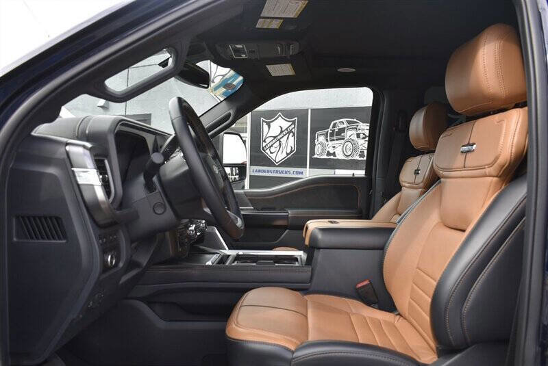 Used 2024 Ford F350 Platinum image 14