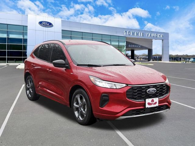 Used 2023 Ford Escape ST-Line w/ Tech Pack #1 FWD image 6
