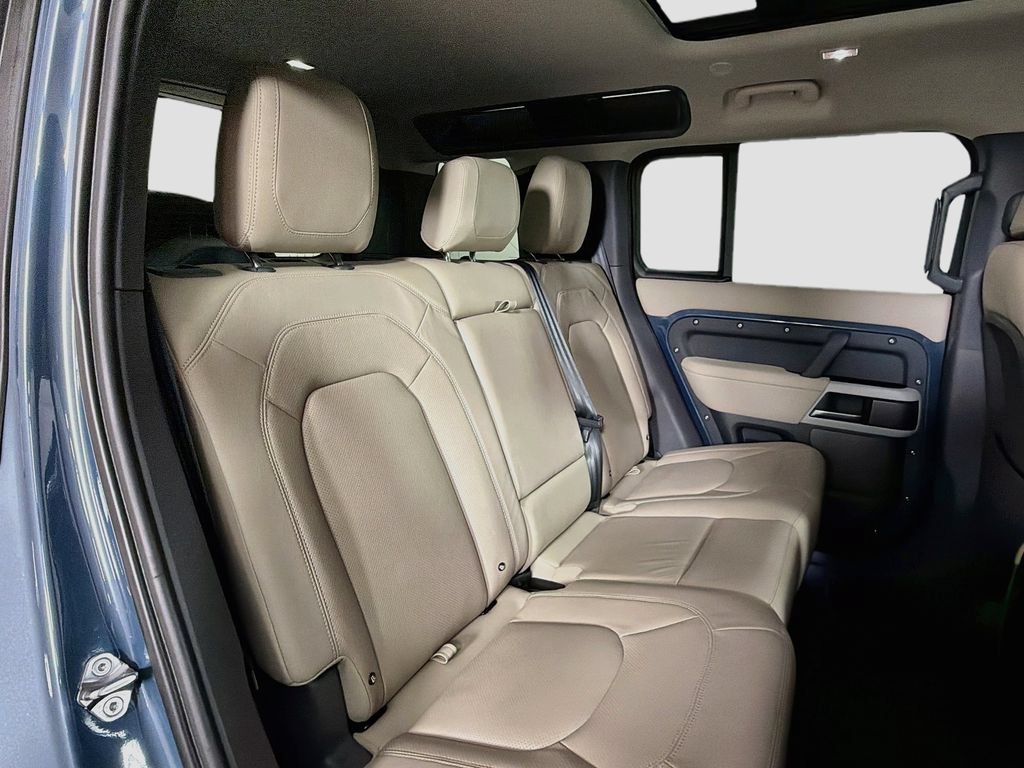 Certified 2024 Land Rover Defender 110 S AWD/4WD image 29
