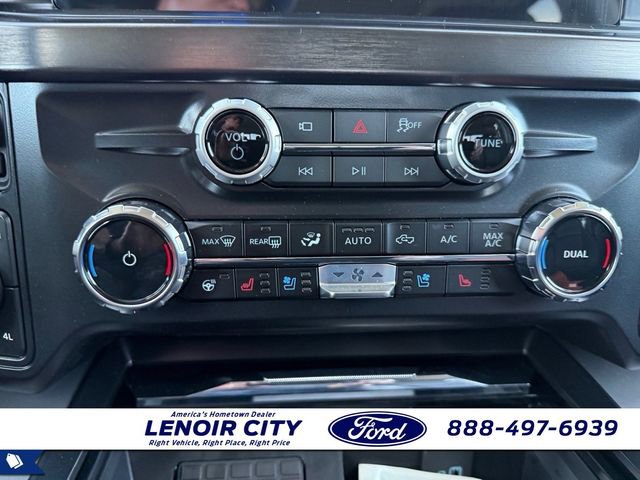 New 2026 Ford F250 Lariat w/ Black Appearance Package image 26