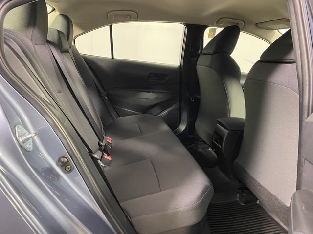Used 2022 Toyota Corolla LE FWD image 9