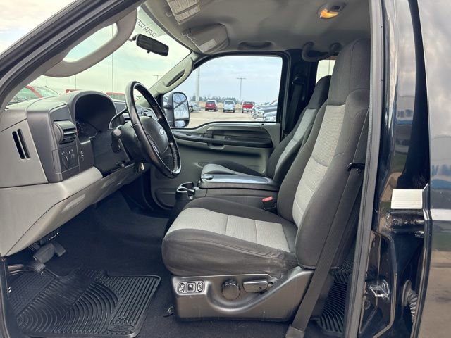 Used 2005 Ford F250 XL image 14