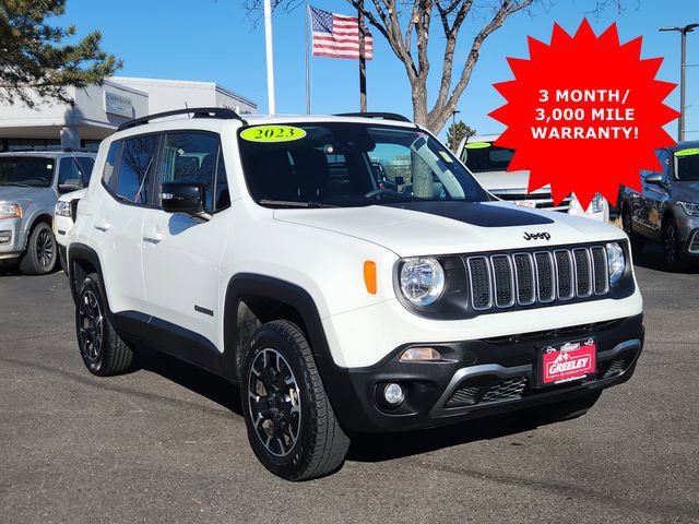 Used 2023 Jeep Renegade Latitude AWD/4WD image 1