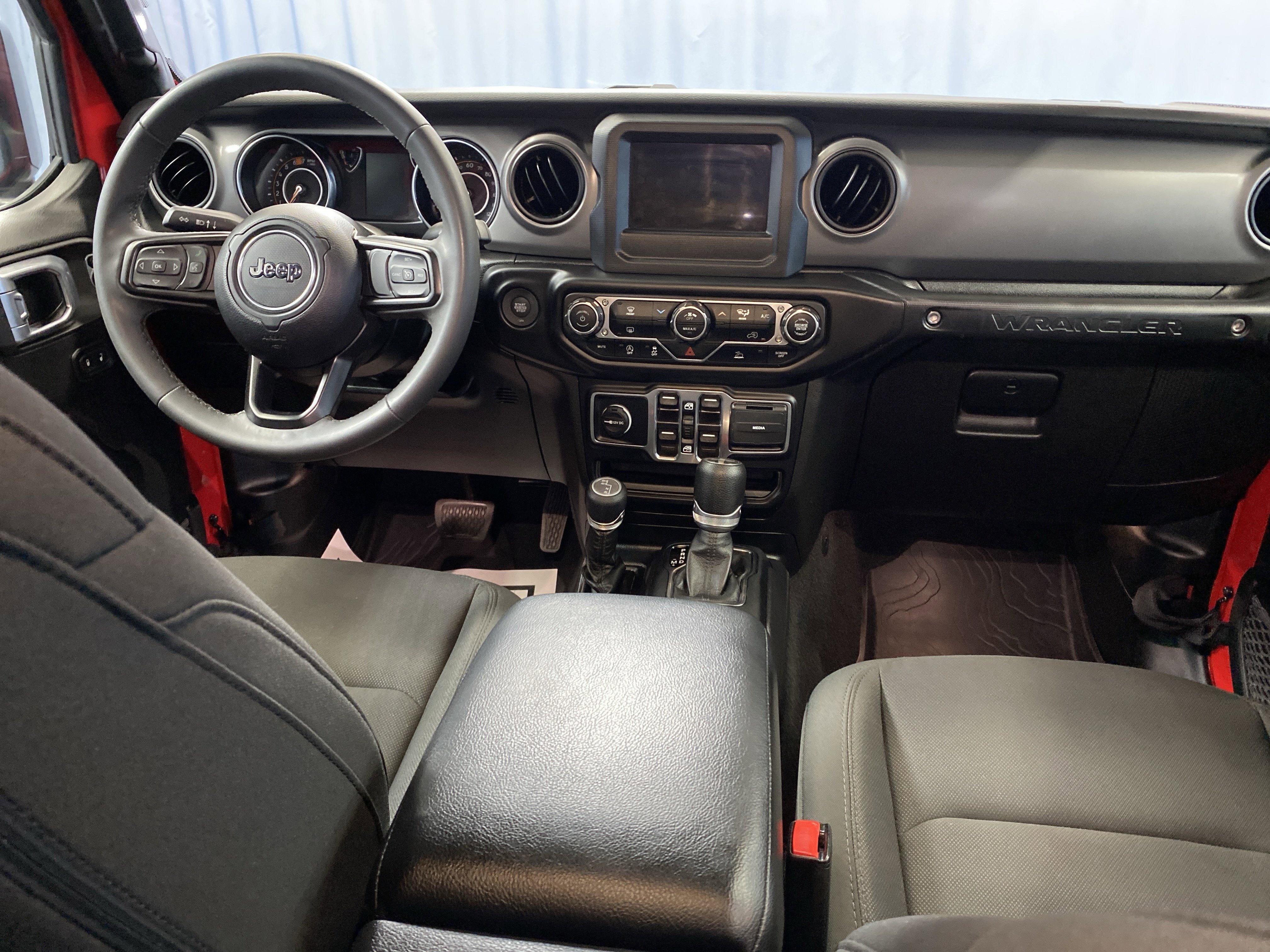 Certified 2023 Jeep Wrangler Willys AWD/4WD image 37