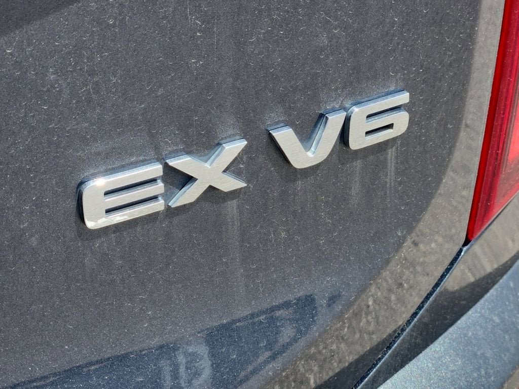 Used 2020 Kia Telluride EX w/ EX Premium Package AWD/4WD image 16