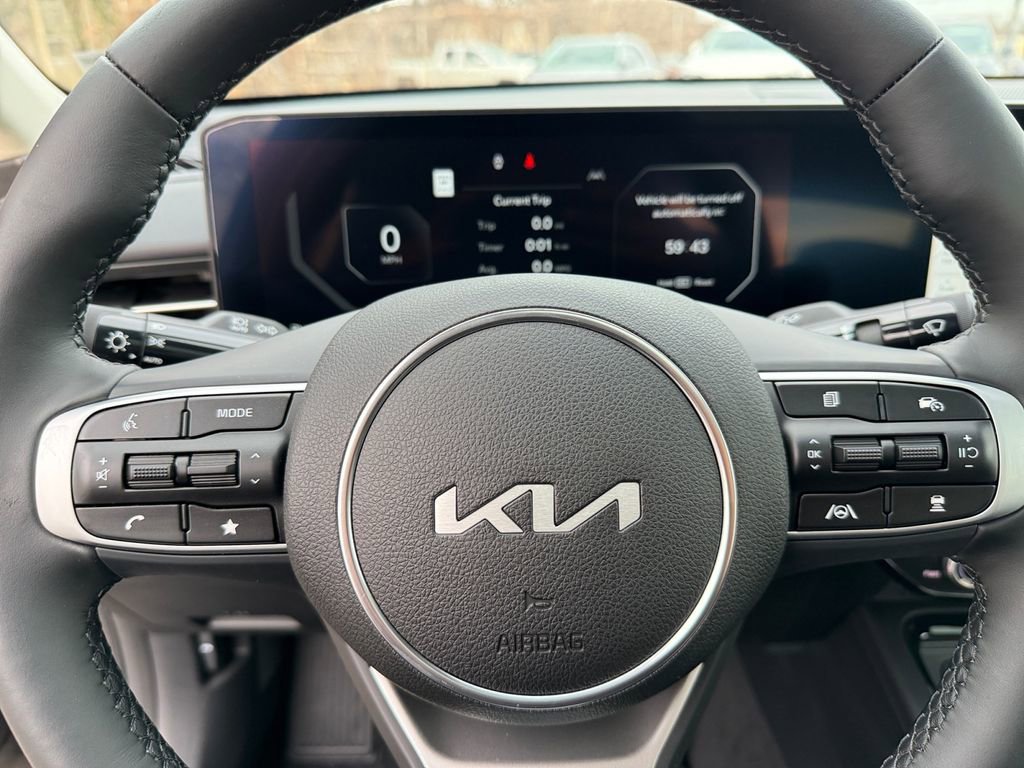New 2026 Kia K5 EX image 21