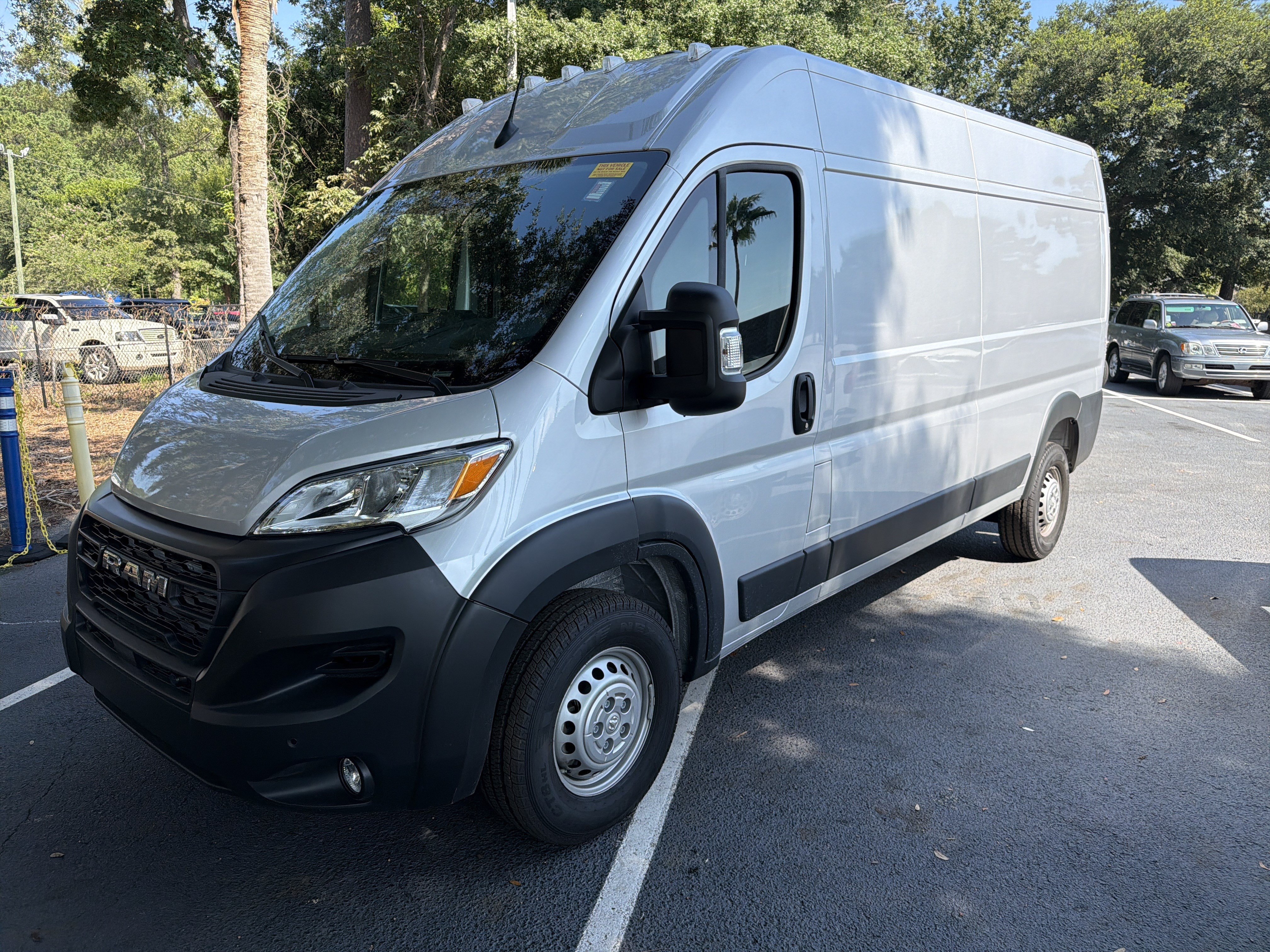 Used 2026 RAM ProMaster 3500 w/ Safety Group FWD image 5