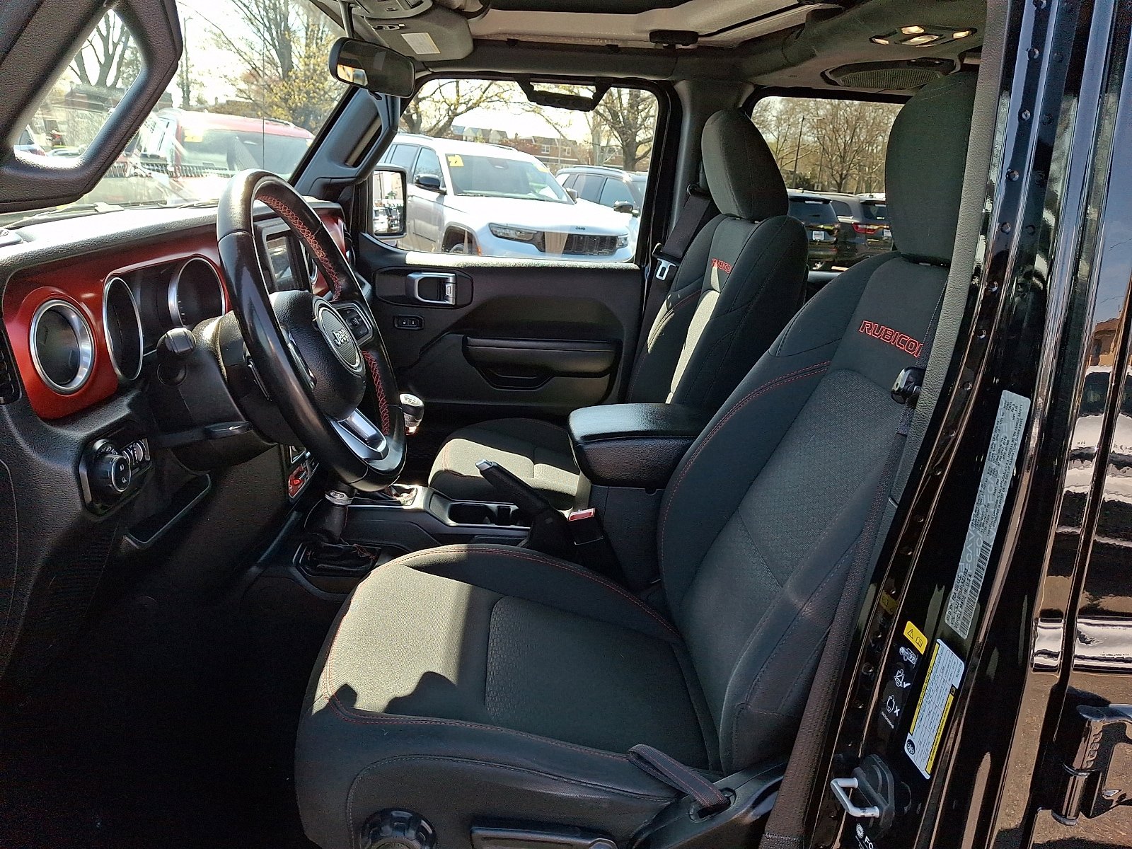 Used 2021 Jeep Gladiator Rubicon w/ LED Lighting Group AWD/4WD image 13