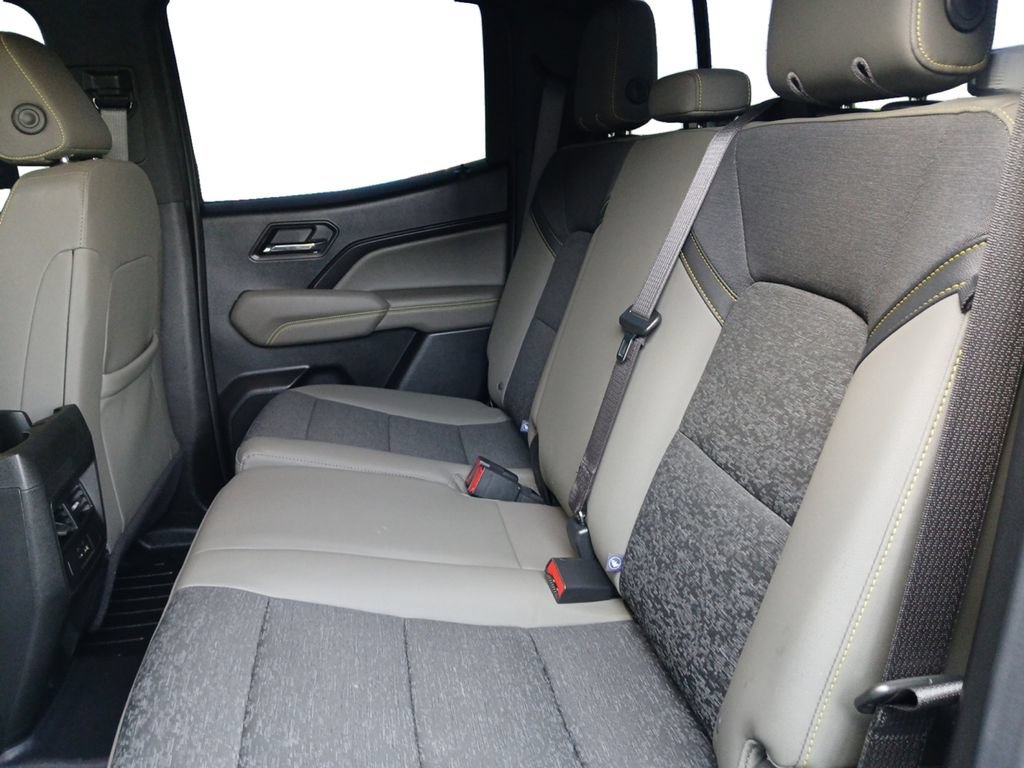 Used 2024 Chevrolet Colorado ZR2 AWD/4WD image 22