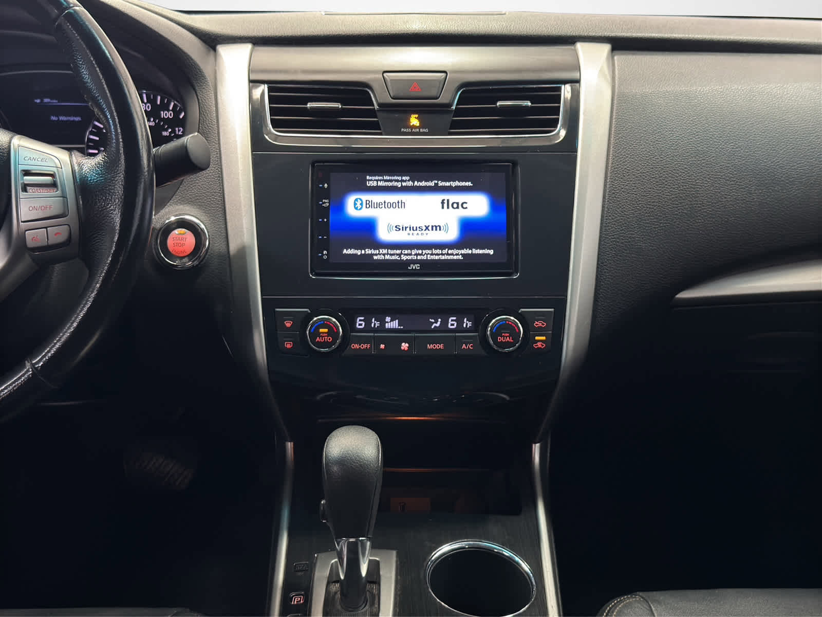Used 2013 Nissan Altima 2.5 SV image 17