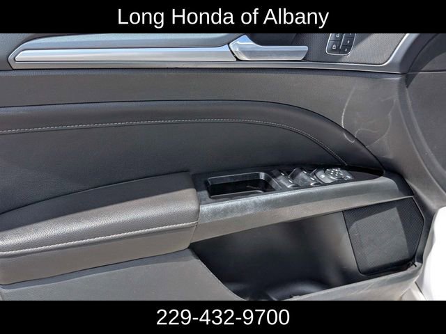 Used 2013 Ford Fusion Titanium w/ Titanium Driver Assist Pkg FWD image 11