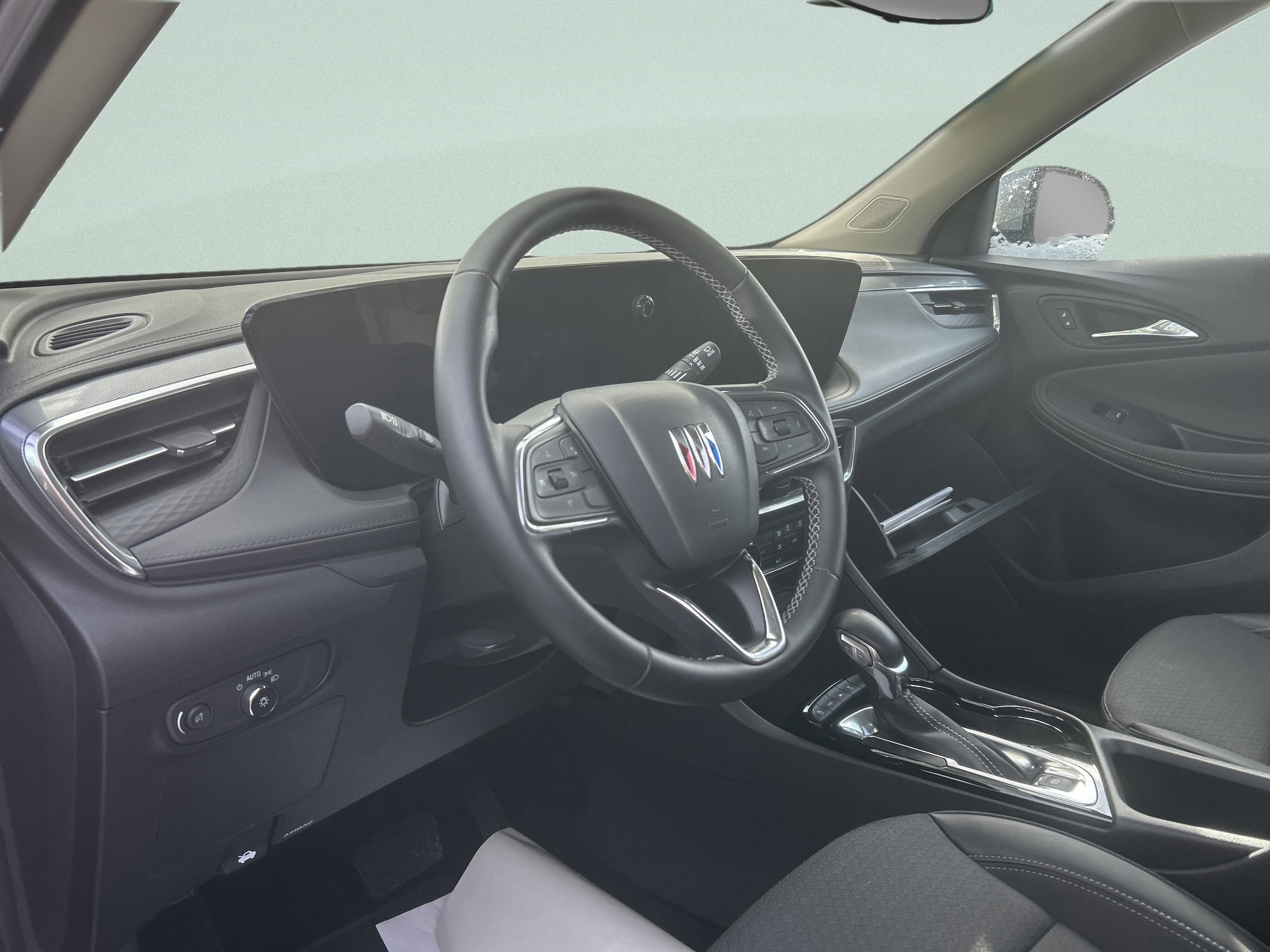 Used 2024 Buick Encore GX Preferred image 11