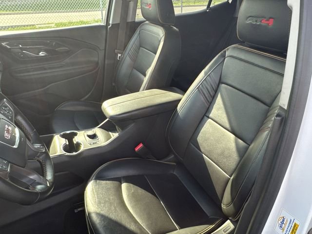 Used 2023 GMC Terrain AT4 image 19
