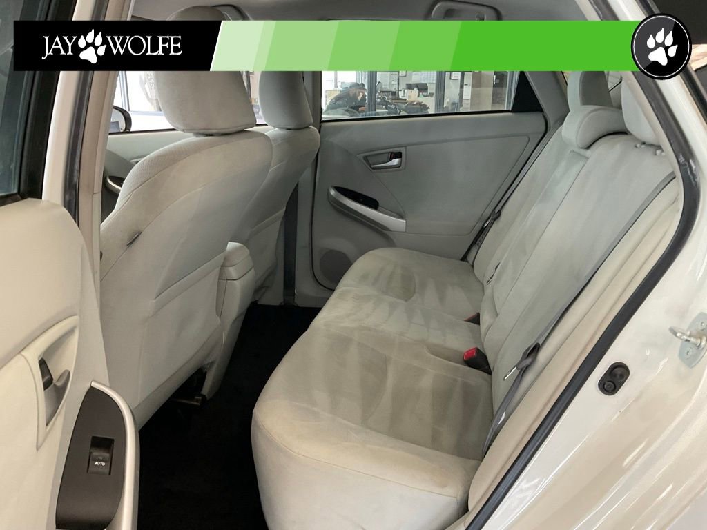 Used 2015 Toyota Prius Two image 19