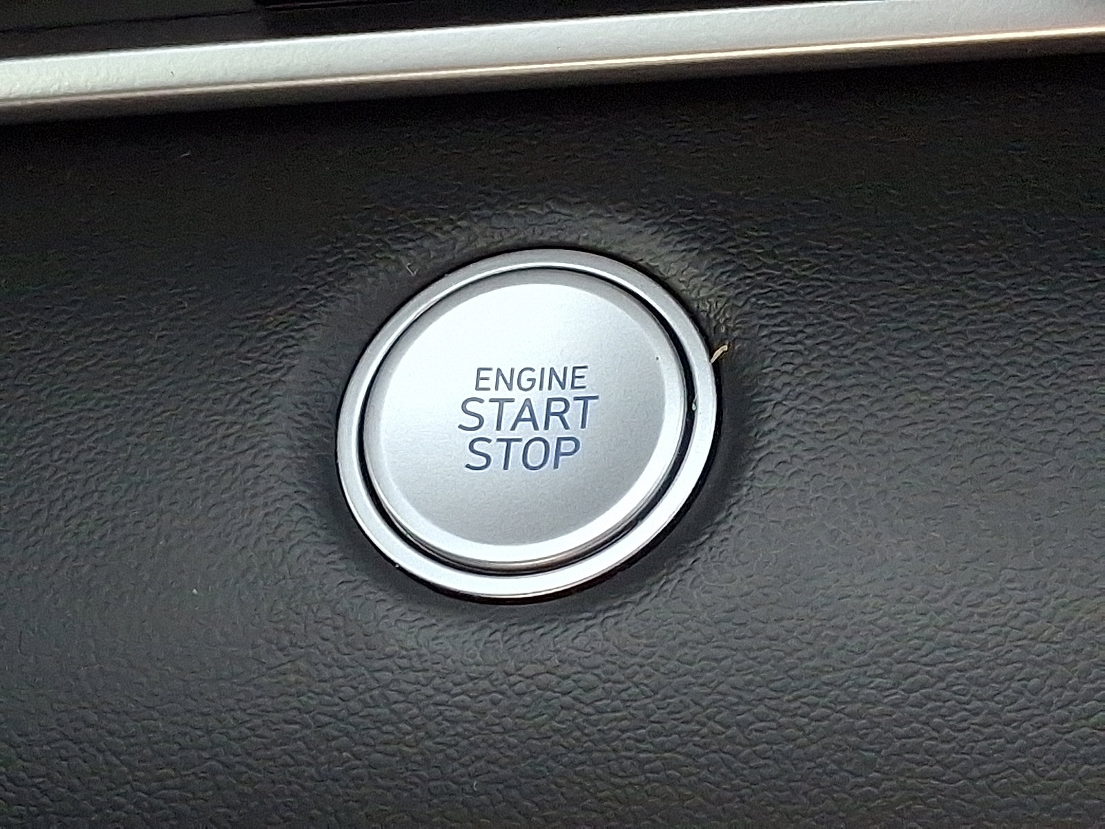 Used 2023 Hyundai Elantra Blue w/ Preferred Accessory Package image 24