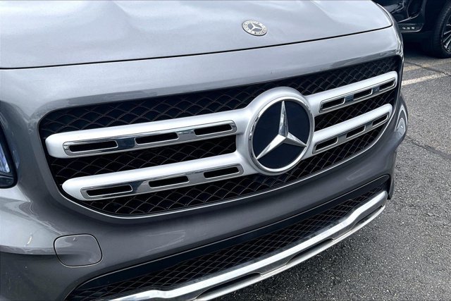 Certified 2023 Mercedes-Benz GLB 250 4MATIC w/ Premium Package image 27